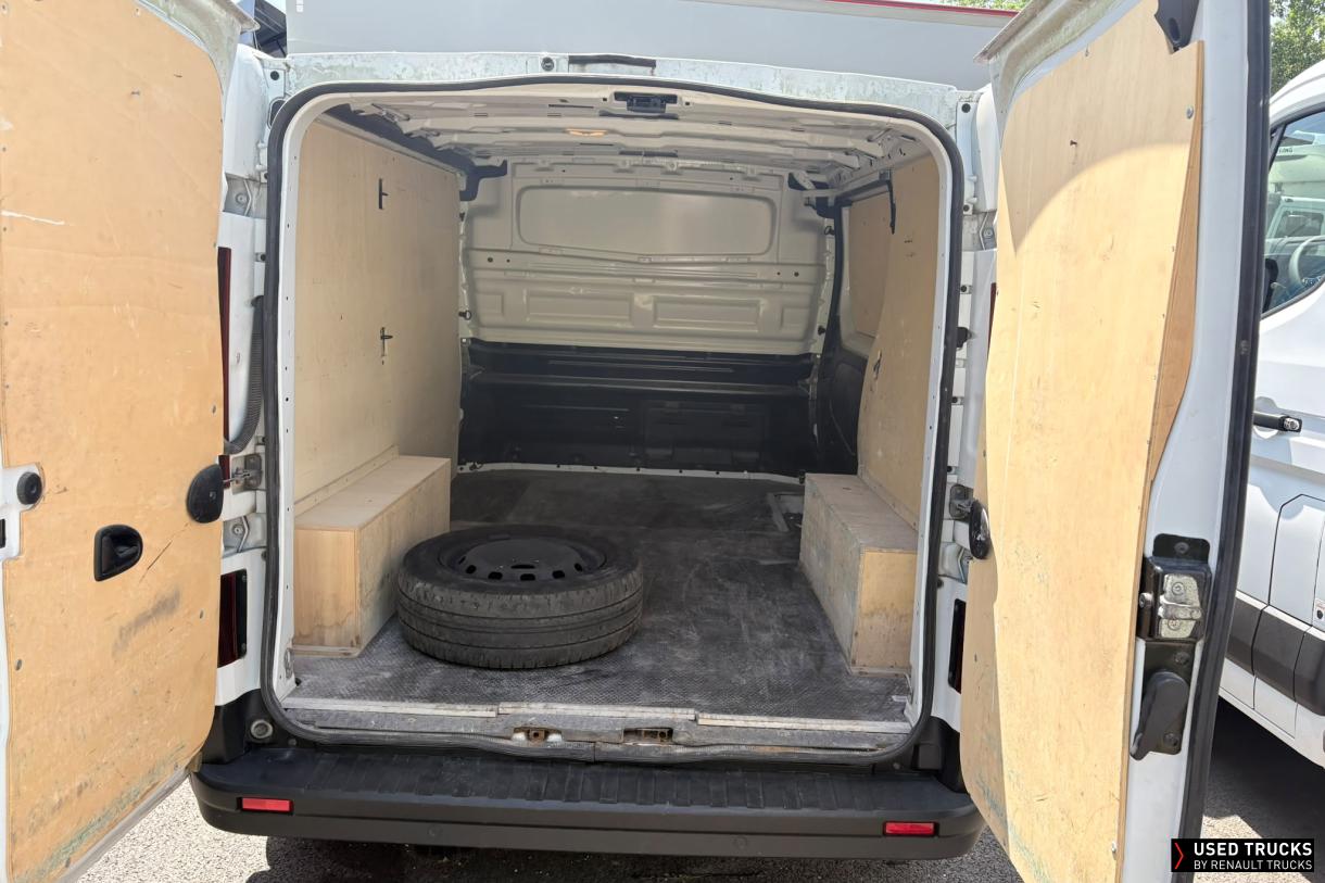 Renault Trafic 130