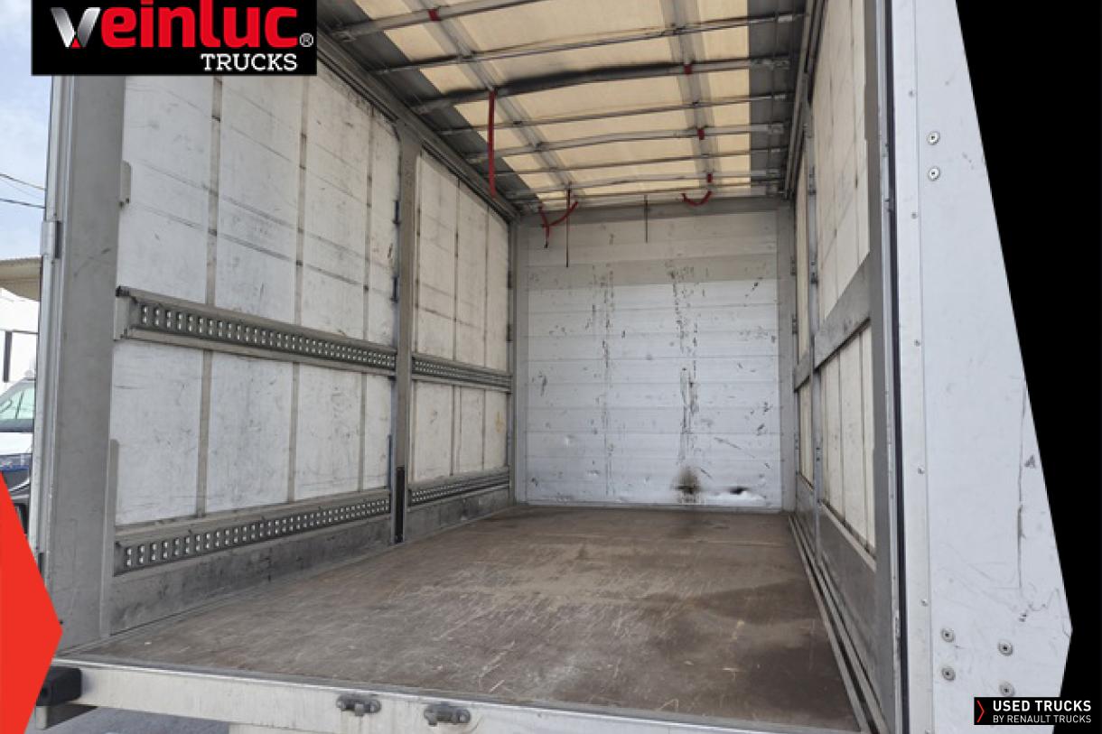 Renault Trucks Master 165
