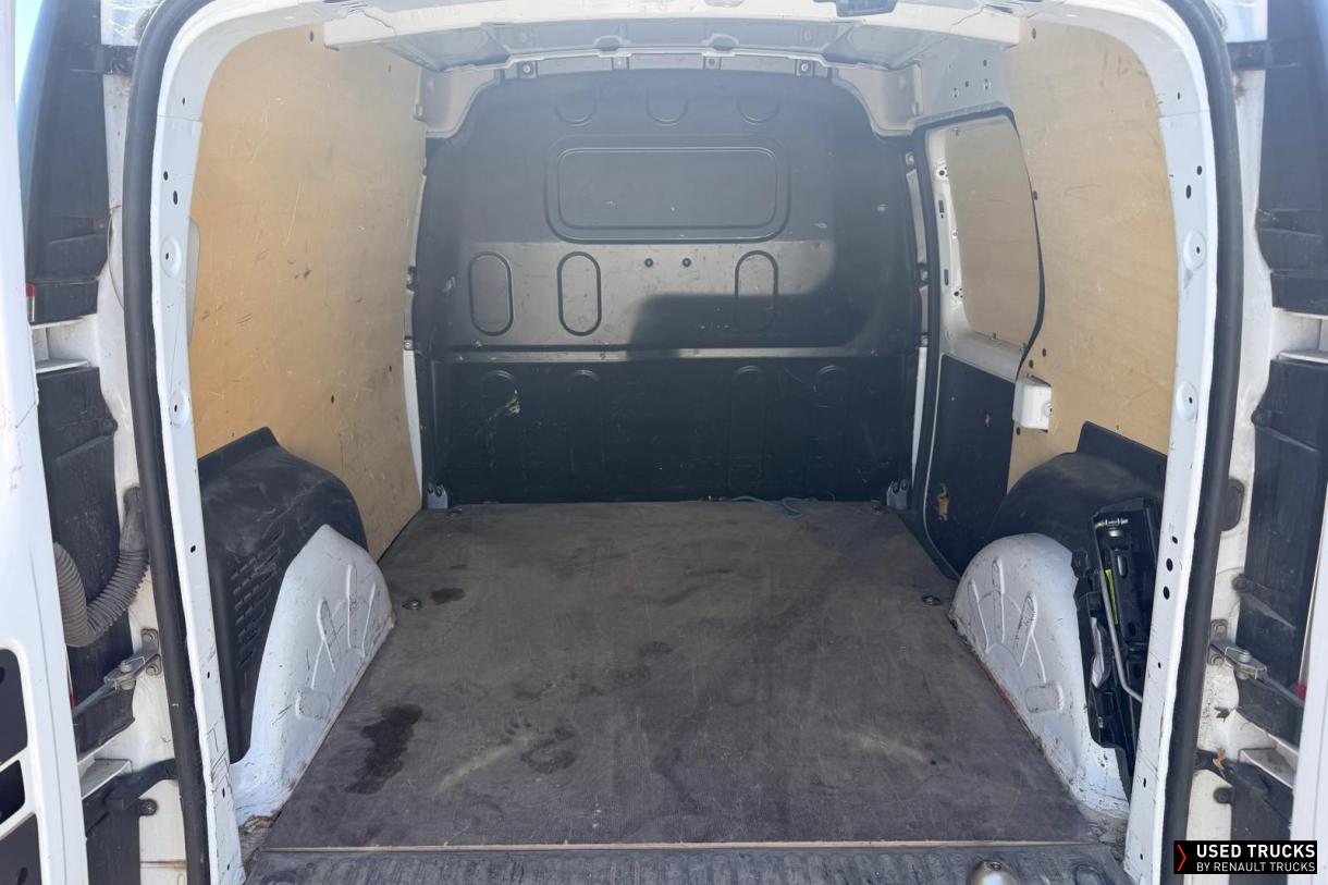 Renault Trucks Kangoo 95
