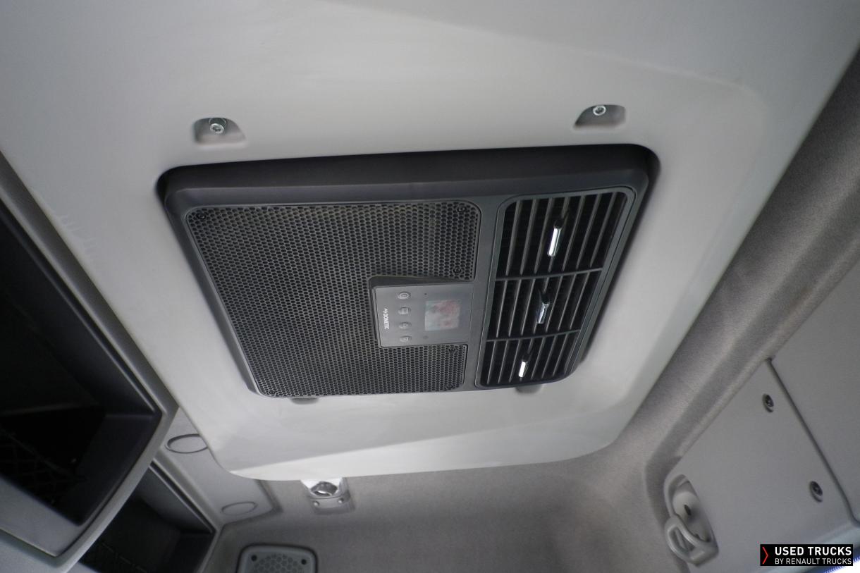 Renault Trucks D Wide 430
