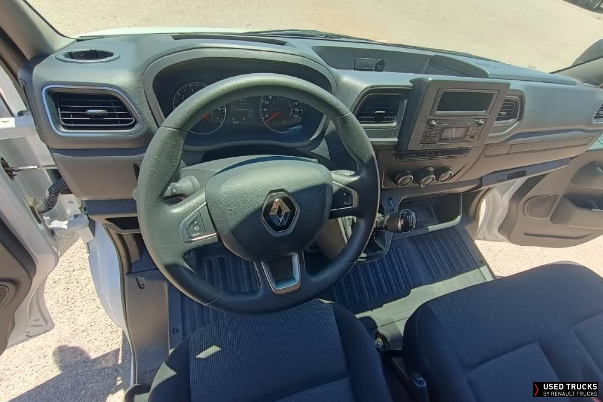 Renault Trucks Master 135