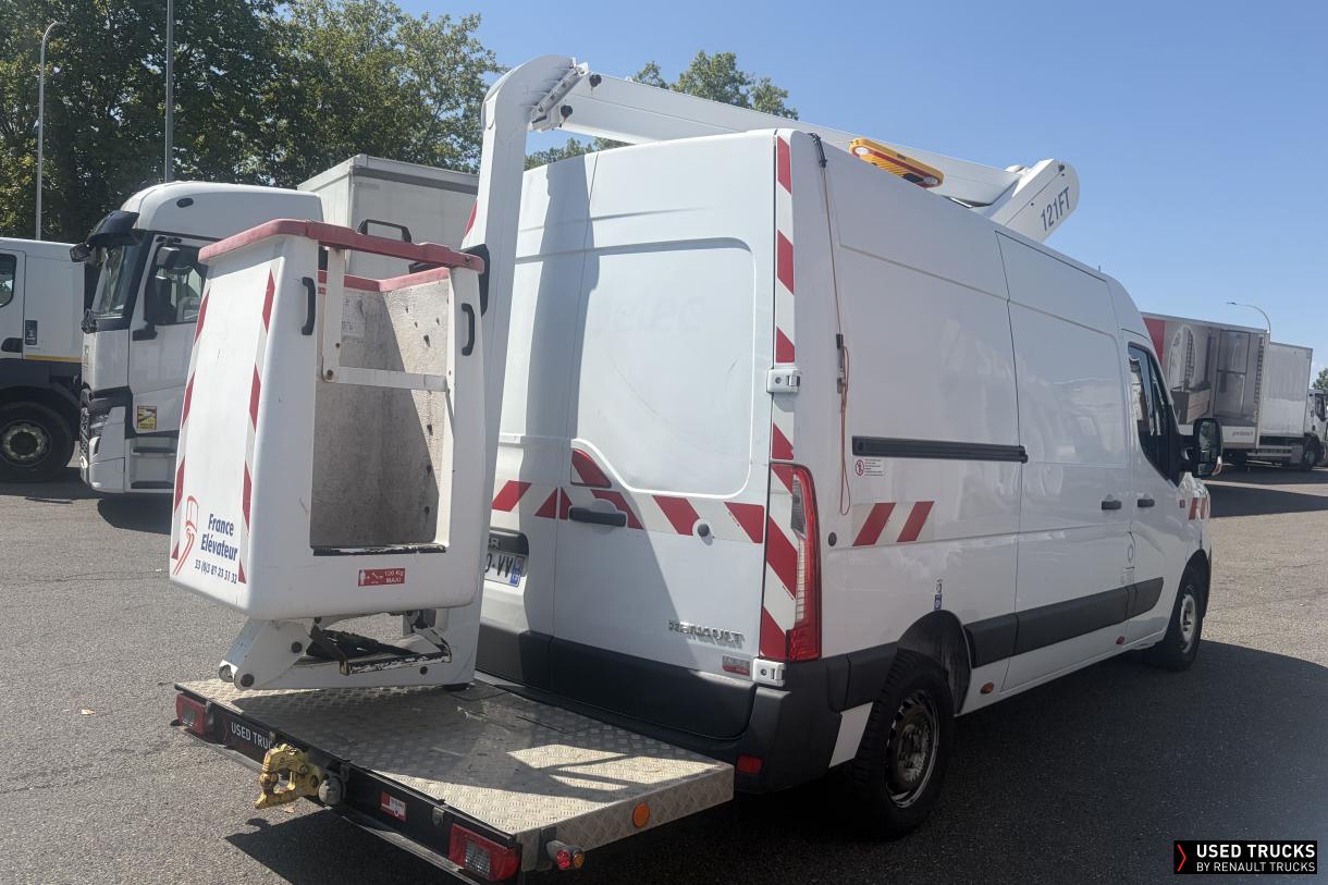 Renault Trucks Master 145