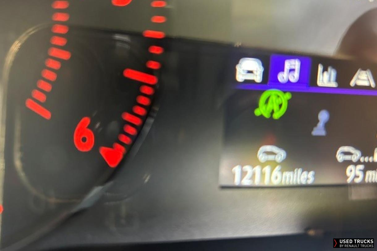 Renault Trucks Trafic 145