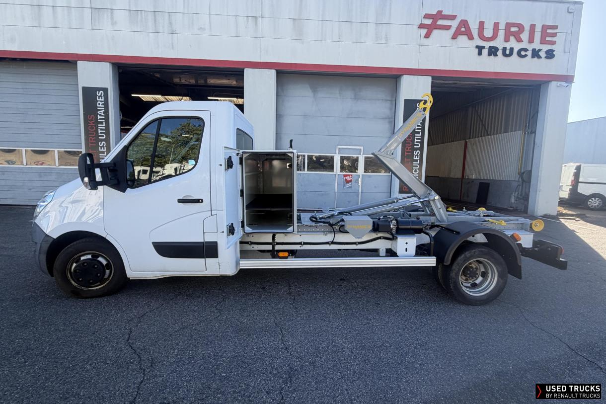 Renault Master 130