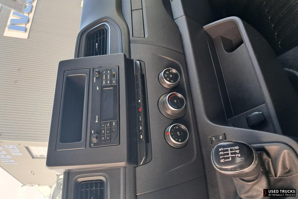 Renault Master 130