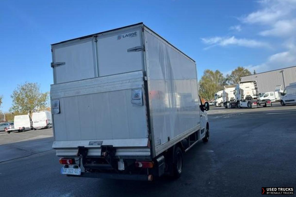 Renault Trucks Master 