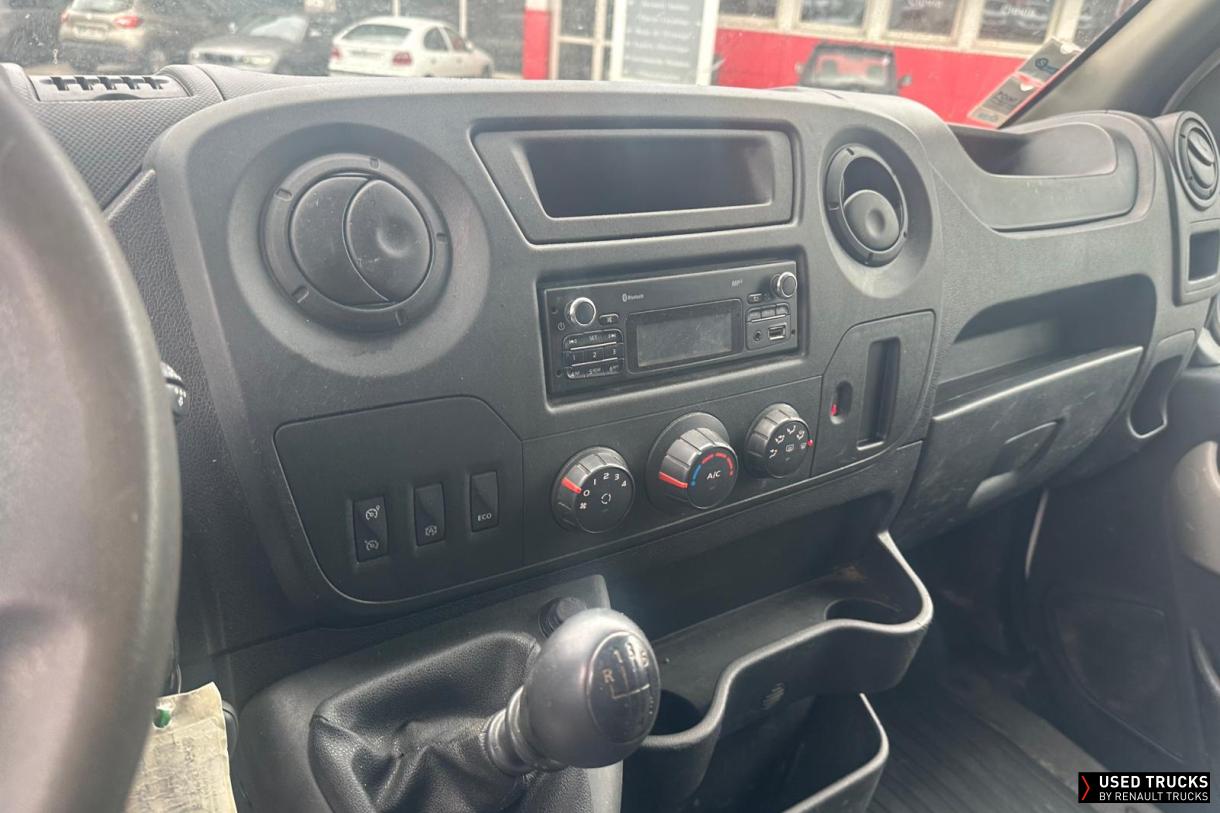 Renault Master 125