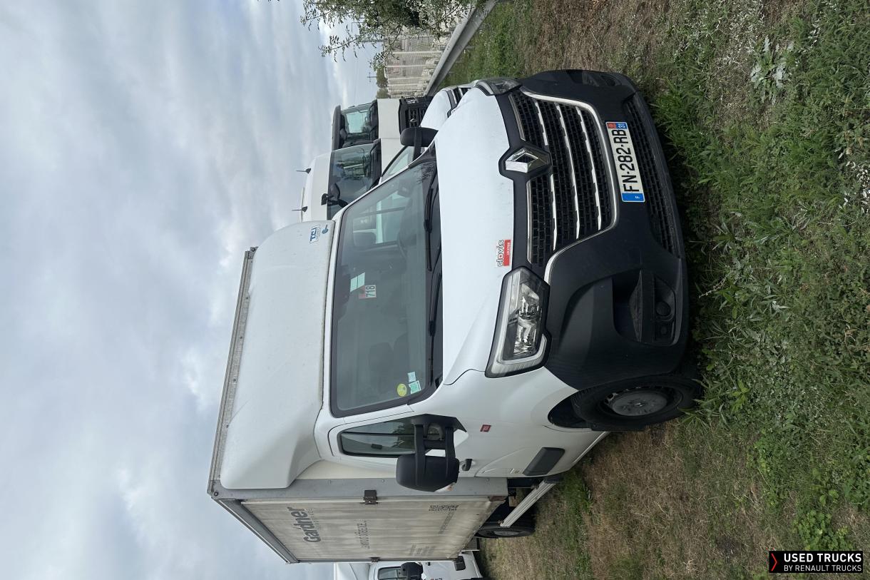 Renault Trucks Master 145