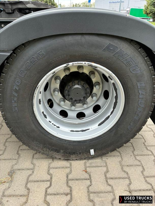 Renault Trucks T 440