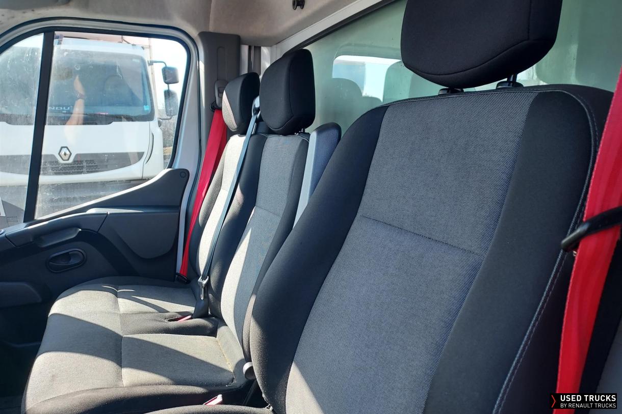 Renault Trucks Master 145