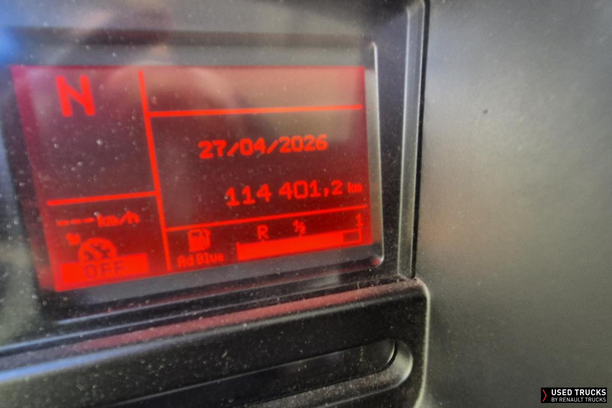 Renault Trucks D Wide 320