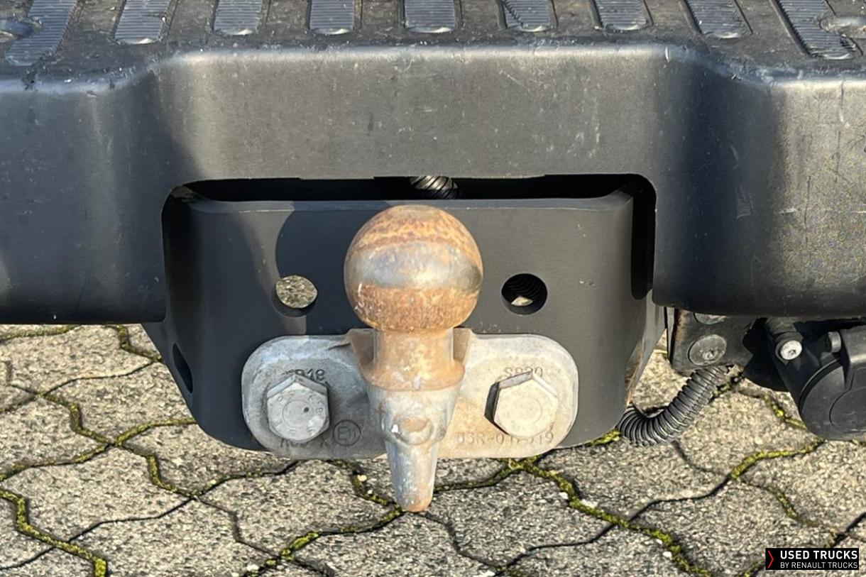 Renault Trucks Master 180