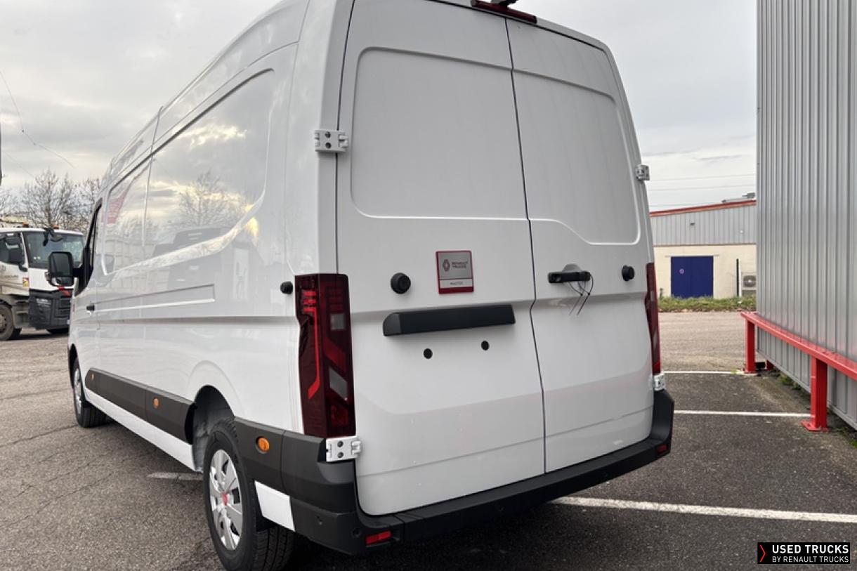 Renault Trucks Master 150