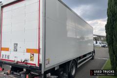 Renault Trucks D
                                          280