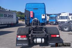 Renault Trucks T
                                          440