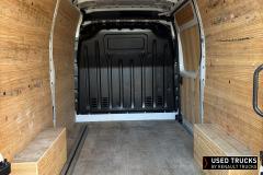 Renault Trucks Master
                                          135