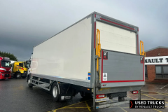 Renault Trucks D
                                          280