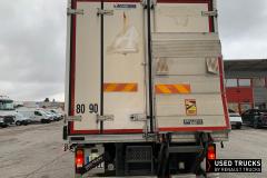 Renault Trucks D
                                          210