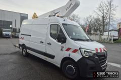 Renault Trucks Master
                                          