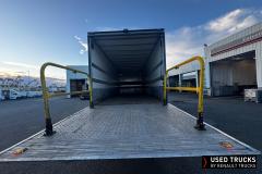 Renault Trucks D
                                          240