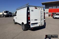Renault Trucks Trafic
                                          