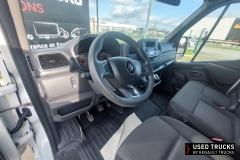 Renault Trucks Master
                                          130