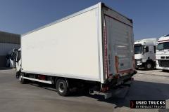 Renault Trucks D
                                          240