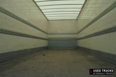 Renault Trucks D
                                          210