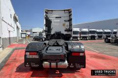 Renault Trucks T High
                                          520