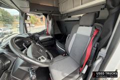 Renault Trucks T High
                                          