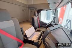 Renault Trucks T
                                          480