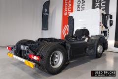 Renault Trucks D Wide
                                          320